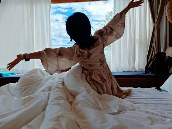 大理雙廊半島了了族親水客棧優惠