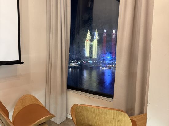 山水間江景設計師民宿（解放碑洪崖洞店）優惠