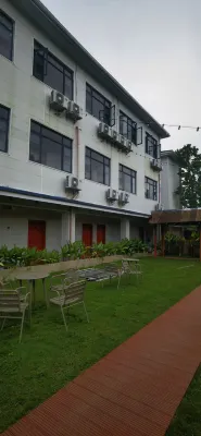 Siargao Seasky Resort Außen Photos