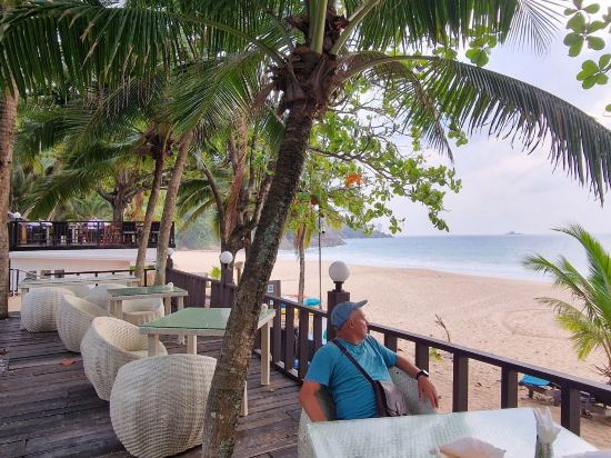 安達曼白色海灘度假酒店（SHA Extra Plus）優惠