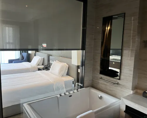 Qiankun International Hotel Photos