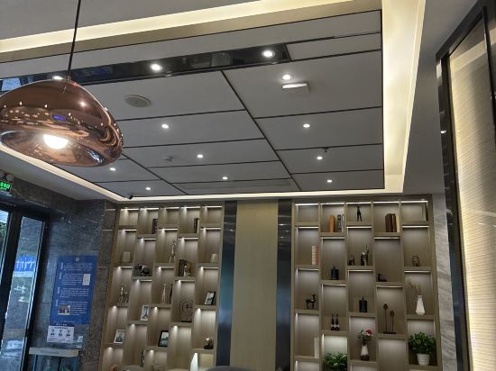 柏槿飯店（深圳湖貝地鐵站店）優惠