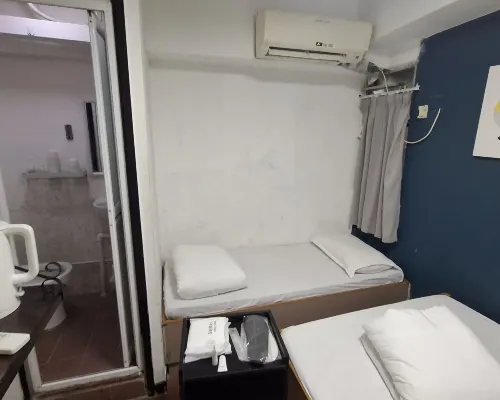 The Night (Mong Kok) Rooms Photos