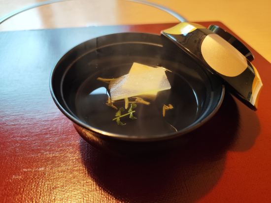 緑と渓流に抱かれた美肌温泉の宿　霧島温泉静流荘 クーポン