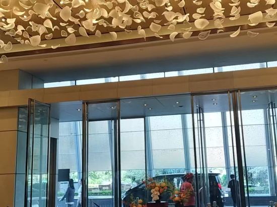 深圳大中華希爾頓飯店優惠
