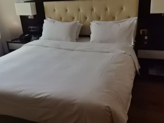 和頤至格酒店（西寧海湖新區萬達廣場店）優惠