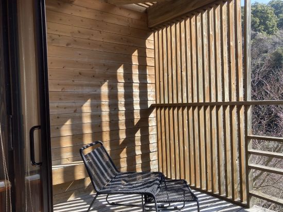 緑と渓流に抱かれた美肌温泉の宿　霧島温泉静流荘 クーポン