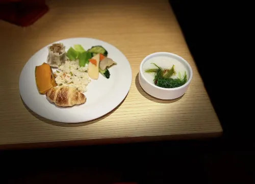 Ibis Hotel (Longxin Plaza, Changjiang South Road, Haimen) Mahlzeiten Photos