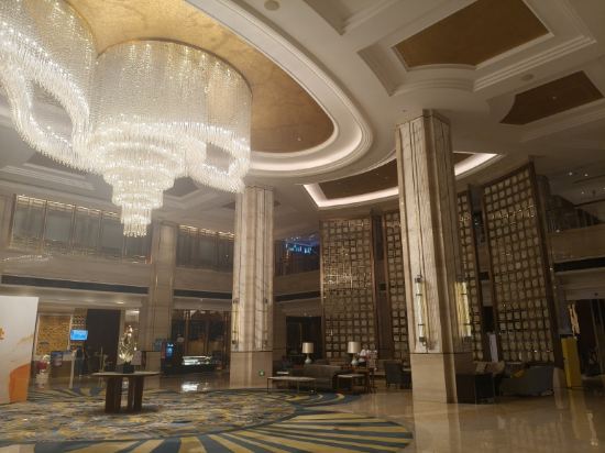 廣州增城保利皇冠假日酒店優惠