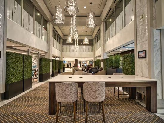 多倫多中心假日酒店優惠