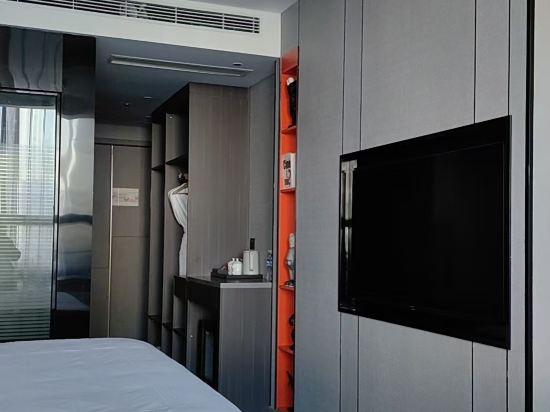 貴陽萬國藝術飯店（甲秀樓大十字廣場店）優惠