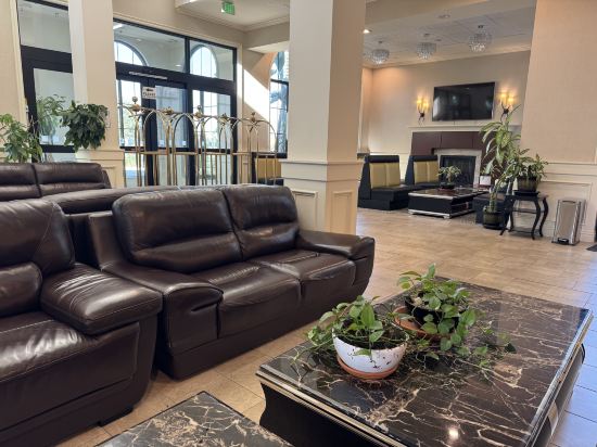 艾爾蒙特假日酒店 - 洛杉磯優惠