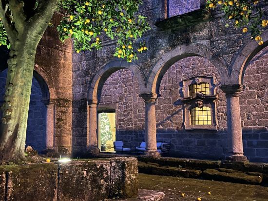 普薩達摩斯特羅阿馬里斯 - 紀念碑飯店優惠