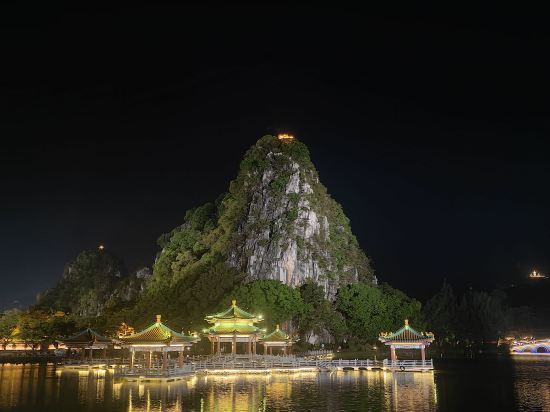 白天鵝迎賓館（肇慶湖濱店）優惠