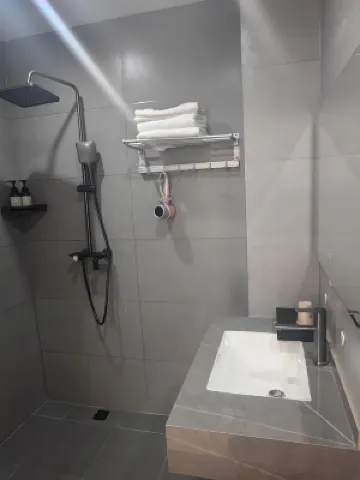 Fangxinju · Youfeng Four Seasons | Aroma Garden Scenic Vacation Boutique Stay (Gucheng South Gate) Zimmer Photos