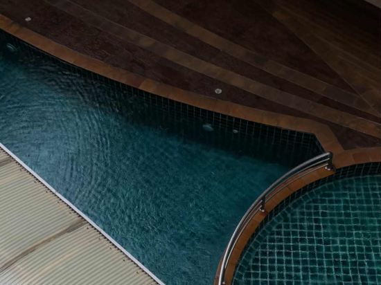 康哈德華欣飯店優惠