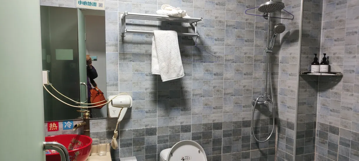 Xia Mo Inn (Zhangjiajie Tianmen Mountain Cableway Branch) Kamar Photos