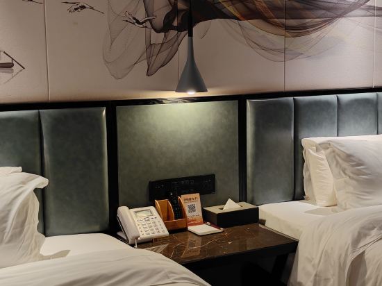 萬鵬酒店（湛江嶺南師範學院店）優惠