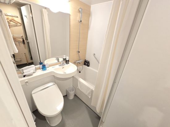 JR西日本グループ ヴィアイン心斎橋四ツ橋 クーポン