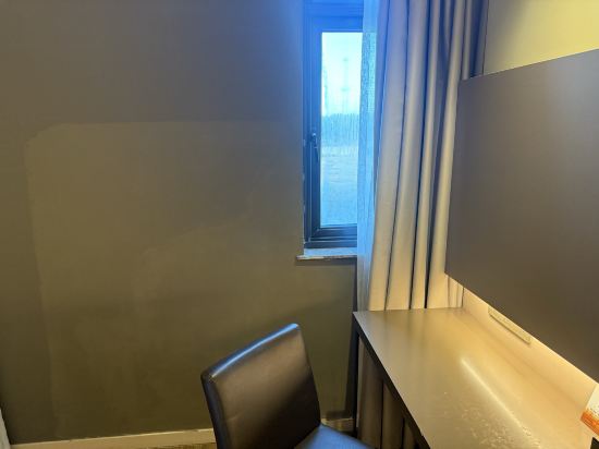 嘉虹飯店（上海浦東機場川沙地鐵站店）優惠