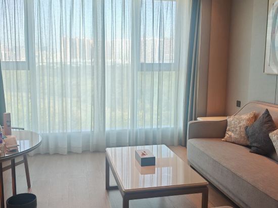 深圳南山希爾頓逸林飯店及公寓優惠