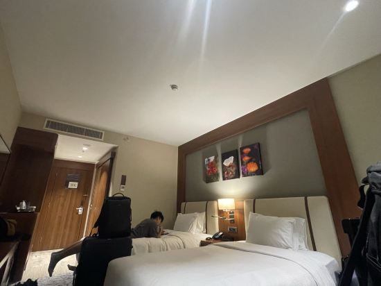 伊斯坦堡貝利克杜祖希爾頓花園酒店優惠