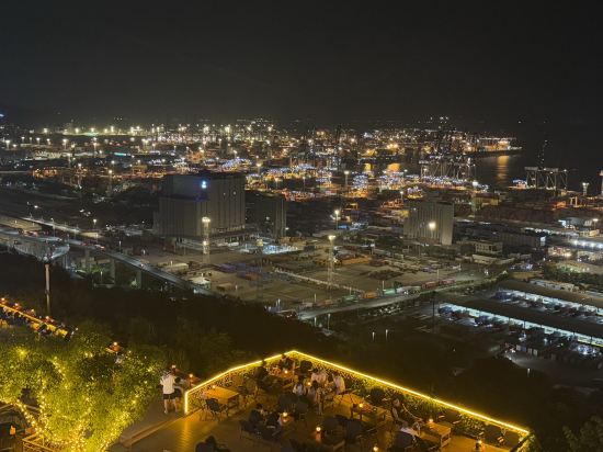 四季LOFT國際酒店公寓（深圳壹海城mall店）優惠