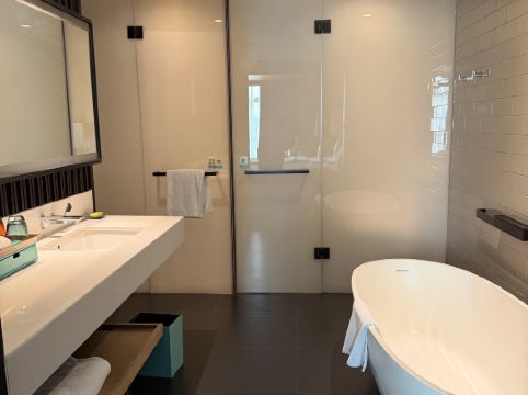 中山保利艾美酒店優惠