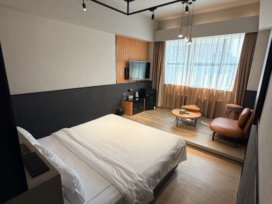 ZMAX HOTELS（珠海拱北口岸情侶路店）優惠