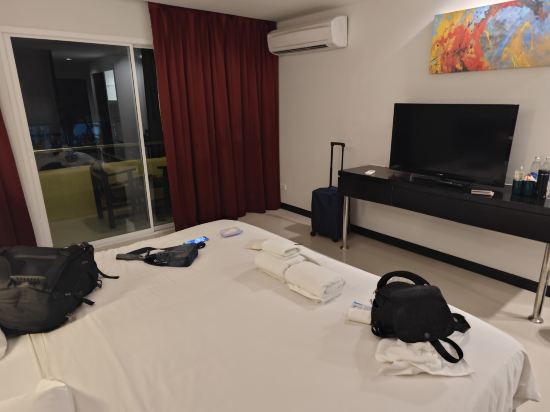 拜倫海灘飯店優惠