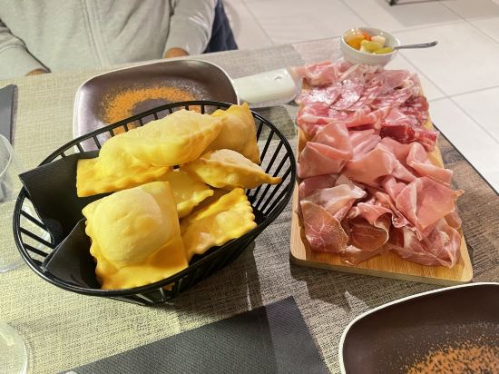 伊利特套房酒店優惠