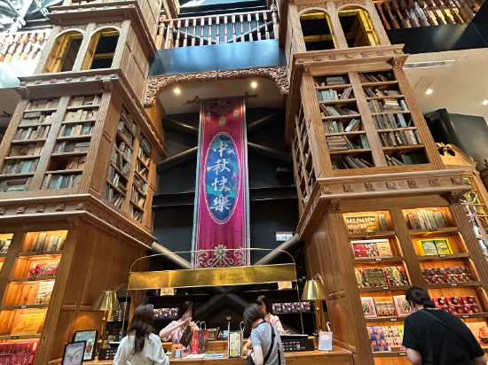 路得行旅 國際青年旅館 台中站前館優惠