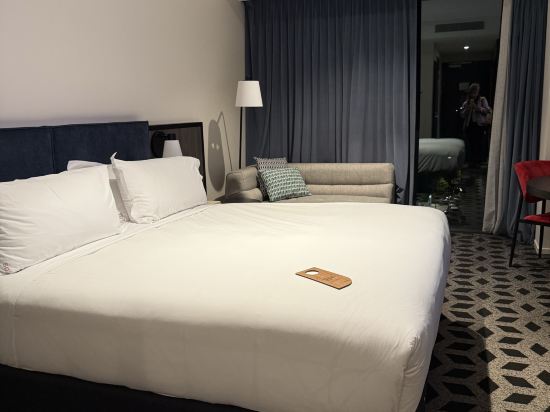 皇后鎮卓越公園假日飯店, IHG飯店優惠