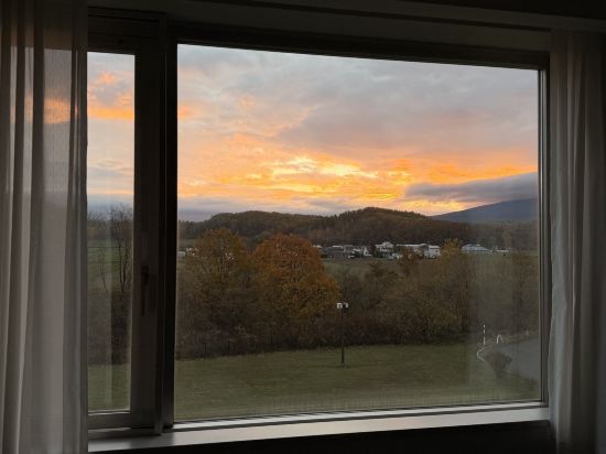 洛庫思索清裡溫泉飯店優惠