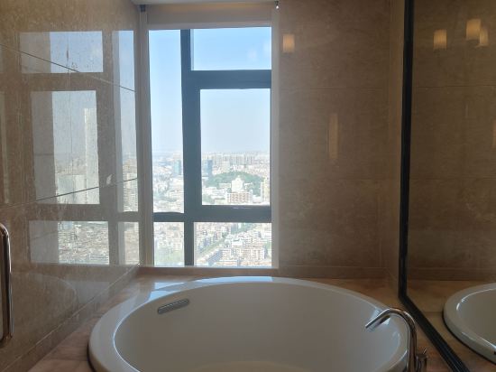 中山利和希爾頓酒店優惠