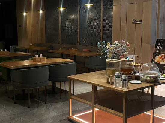秋果酒店（深圳會展中心崗廈地鐵站店）優惠