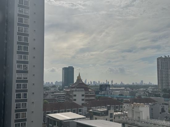 曼谷沙吞路耐拉提瓦斯公寓酒店優惠