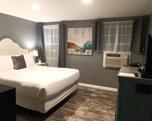 New Haven Inn Rooms Photos