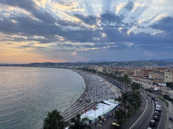 假日度假尼斯酒店優惠