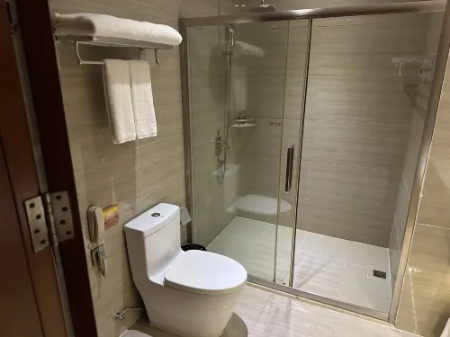 Auspicious Hotel Rooms Photos