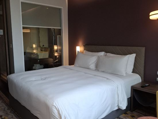 曼谷素坤逸 24 號美居飯店優惠