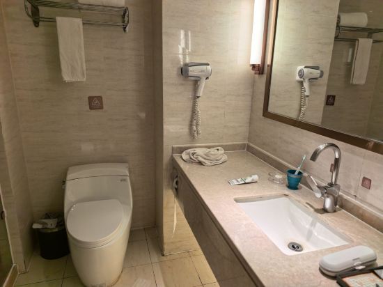 維也納酒店（雅江店）優惠