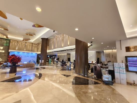 廣州中心皇冠假日酒店優惠