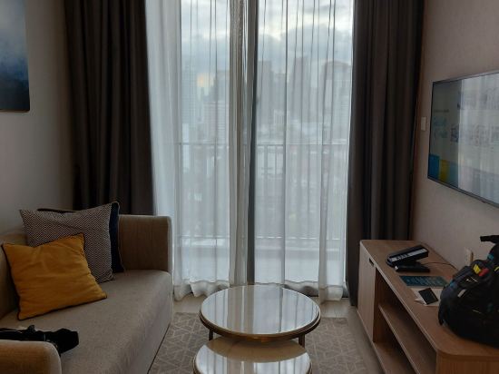 曼谷通羅宿之橋套房飯店優惠