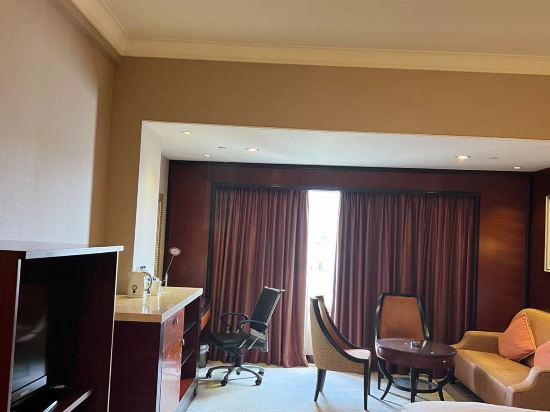 中山大信假日酒店優惠