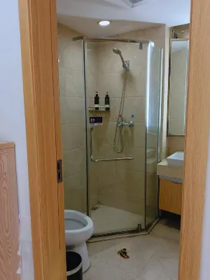 Jiaze Ruijinjiangjing Guest House (Chongqing Jiefangbei Hongya Cave Branch) Zimmer Photos