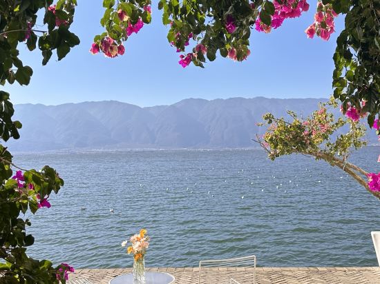 大理聽花島海景花園美宿優惠