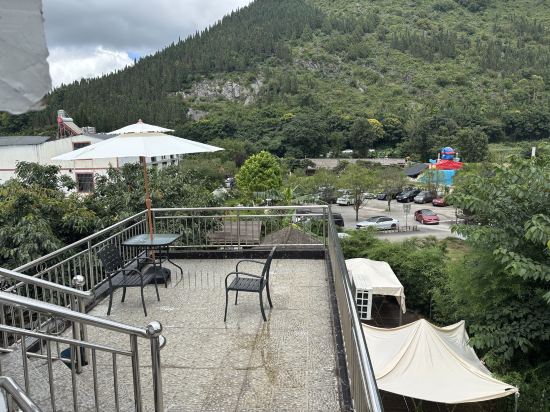 興義莫莫民宿優惠