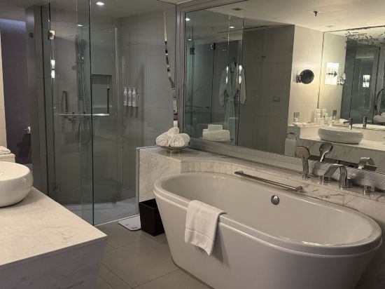 曼谷素萬那普艾美高爾夫水療度假飯店優惠