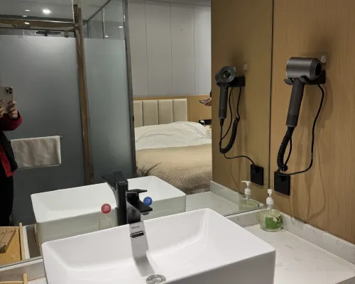 Fusheng Half-Day Xianqingju (Jiuzhaigou Eternal Love Store) Zimmer Photos